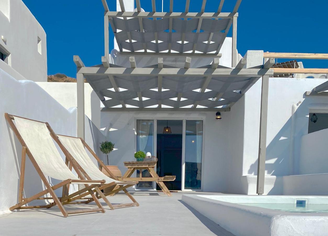 Miramare Suites Mykonos Merchia Beach Exterior photo