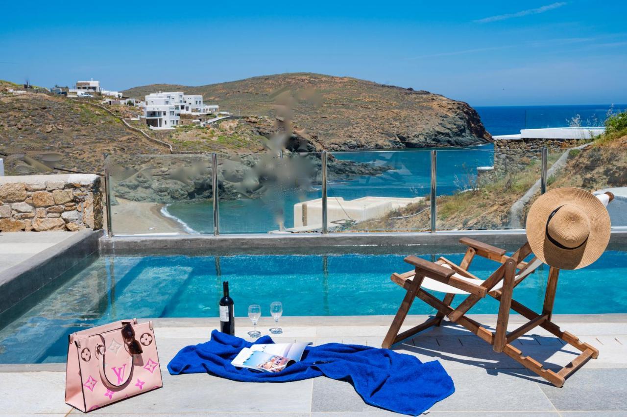 Miramare Suites Mykonos Merchia Beach Exterior photo