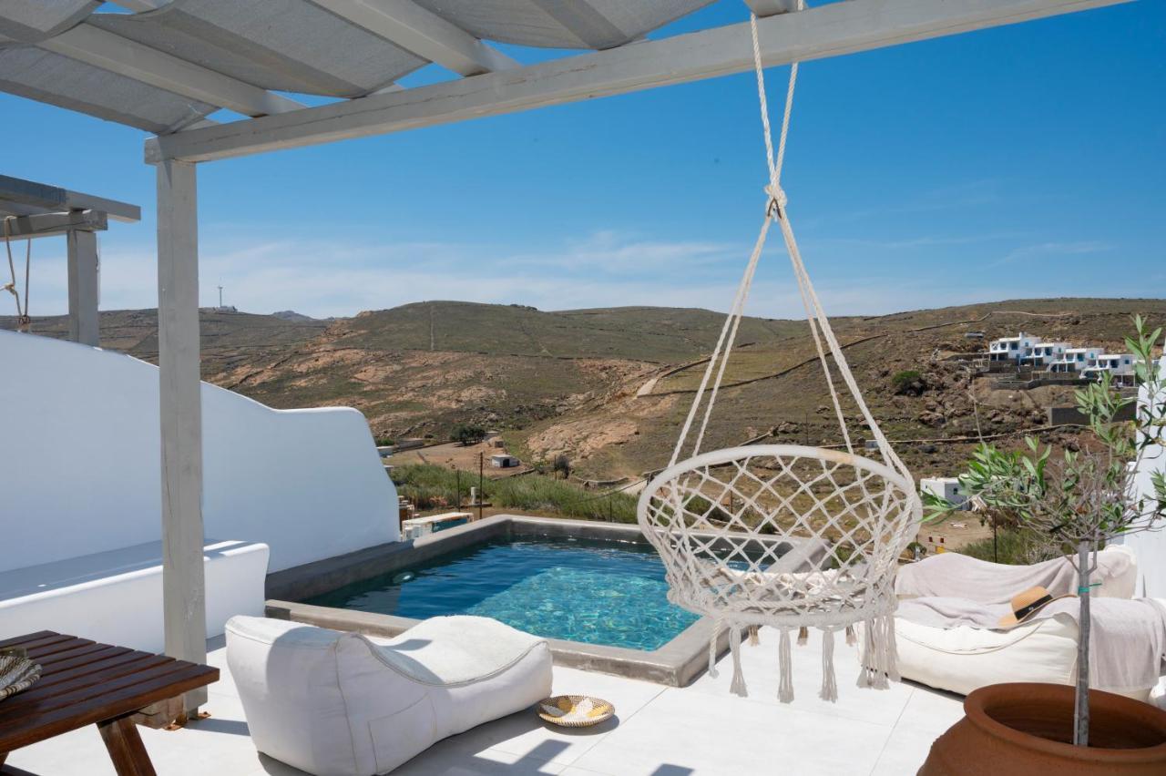 Miramare Suites Mykonos Merchia Beach Exterior photo