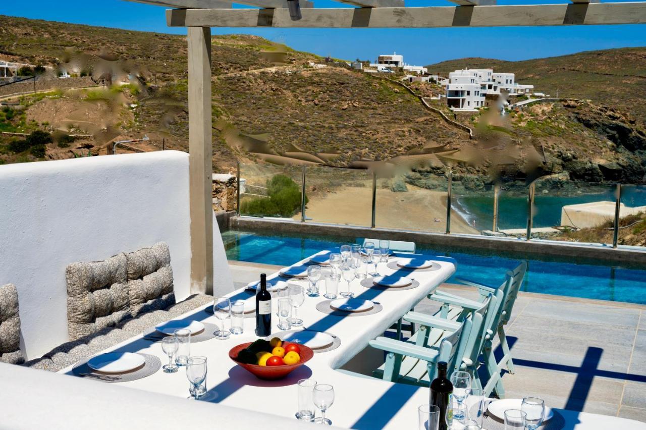 Miramare Suites Mykonos Merchia Beach Exterior photo